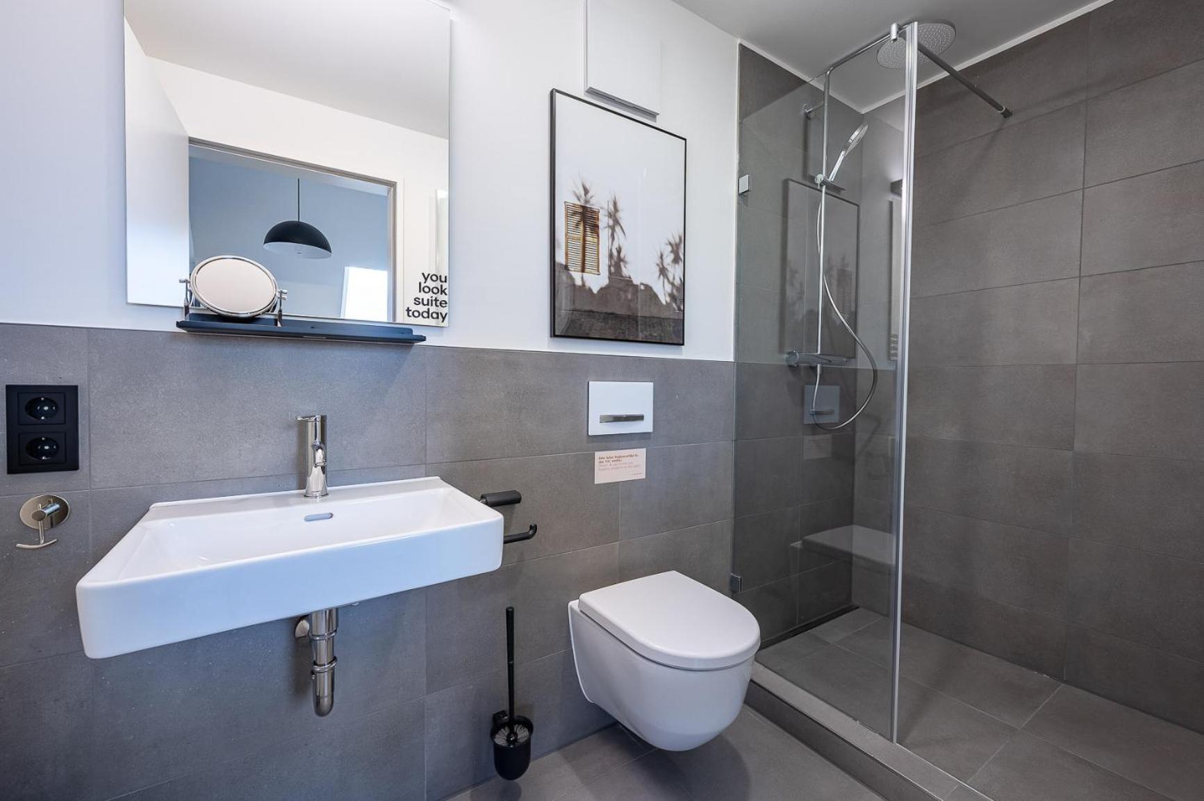 Limehome Stuttgart Elsenhansstr Ruang foto