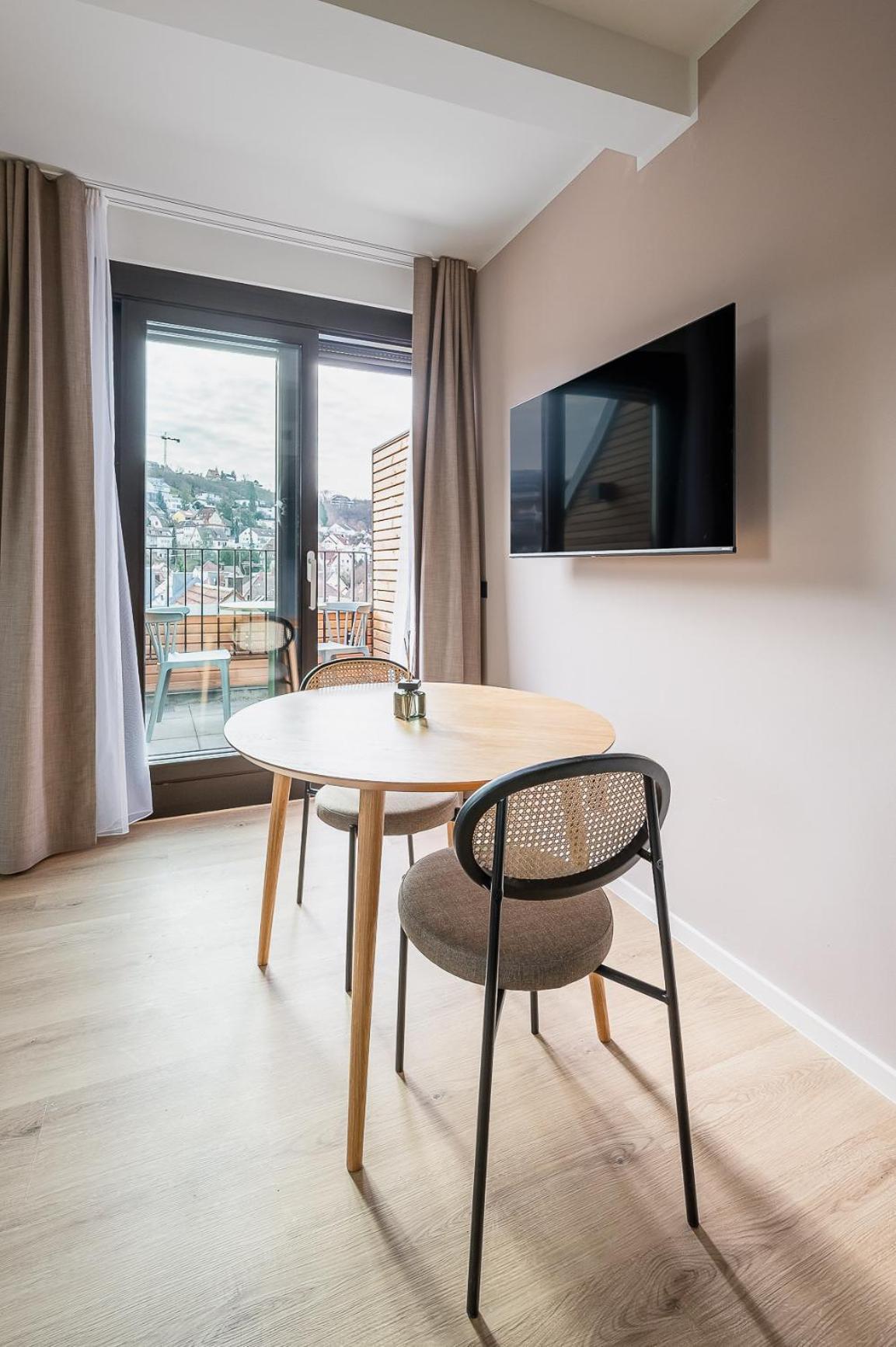 Limehome Stuttgart Elsenhansstr Ruang foto